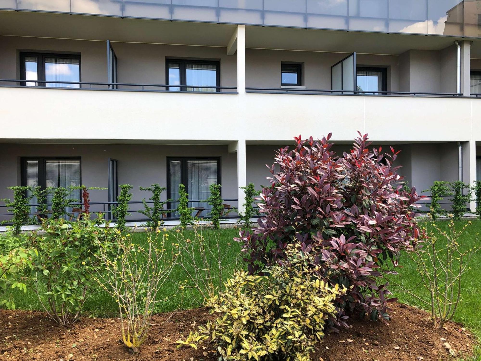 Best Western Hotel Fontaine Argent Besancon Exterior photo